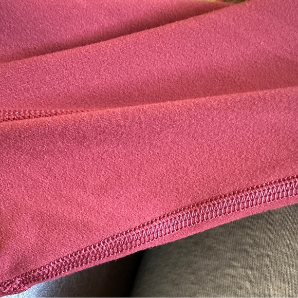 Lululemon Align High-Rise Jogger in 
Mulled Wine size 4 - Picture 9 of 12